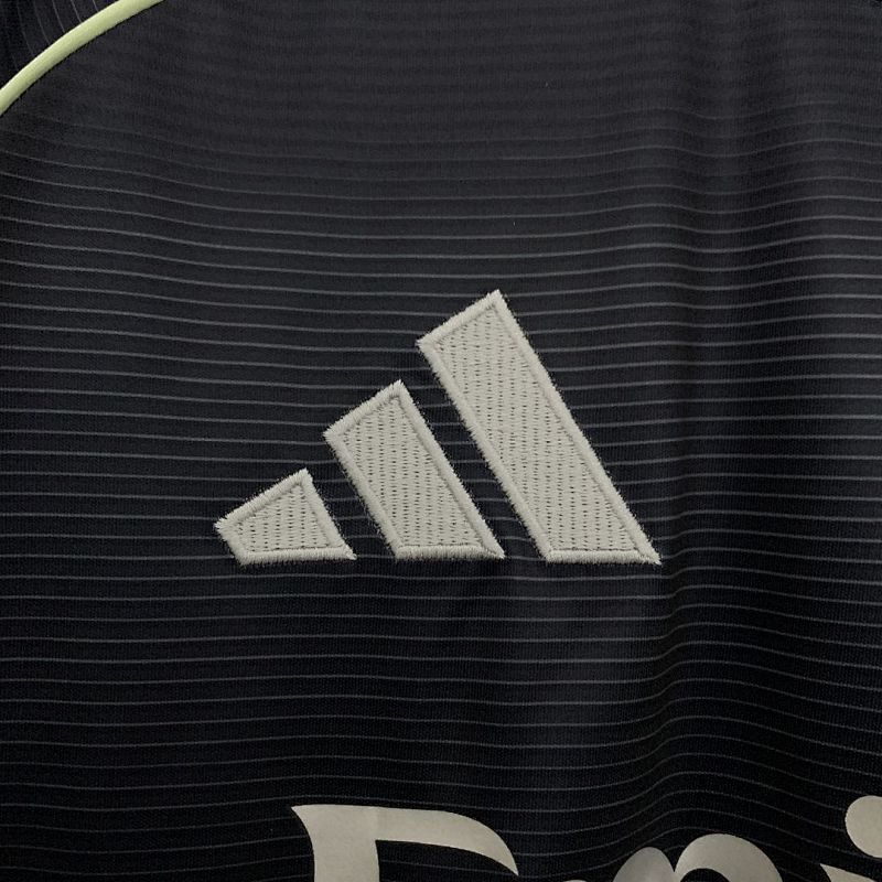 Maillot de football extérieur Real Madrid 25-26